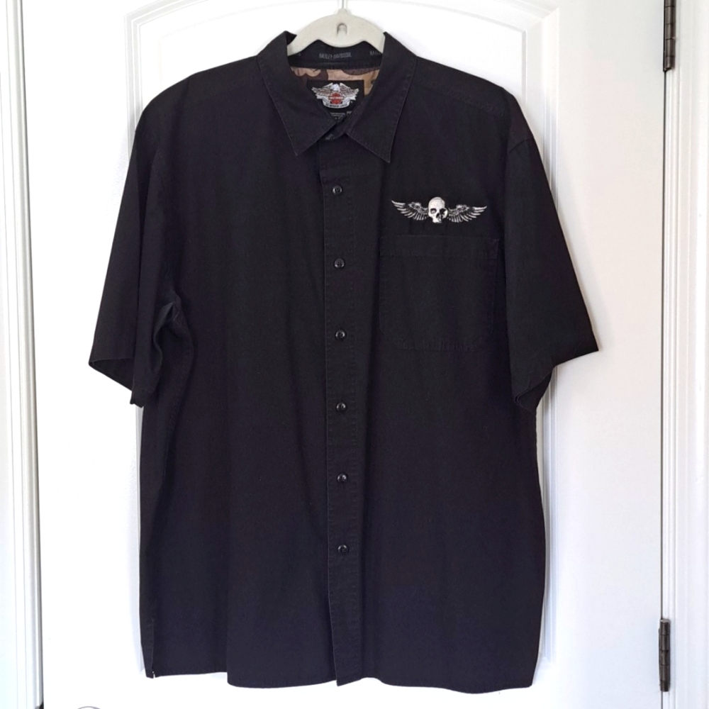 Men's Harley Davidson shirt